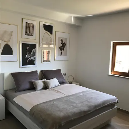 Mattuzzi In Istria With Large Garden, Kids Playground And Whirlpool Villa